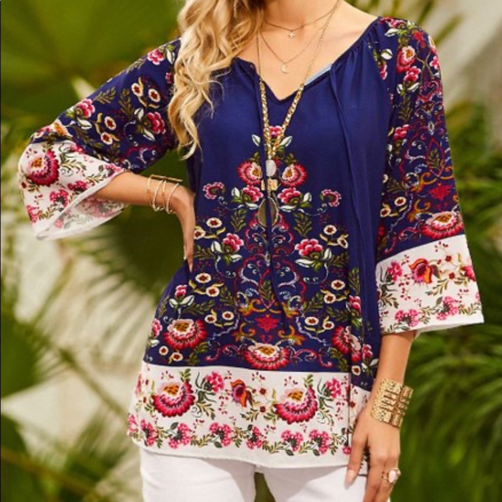 Navy & White Floral Contrast V-Neck Tunic